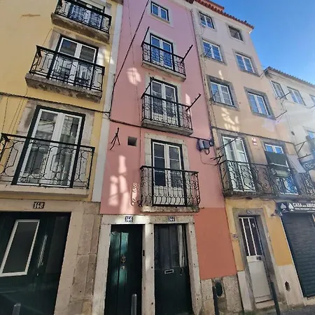 Alfama Fado Apartman *